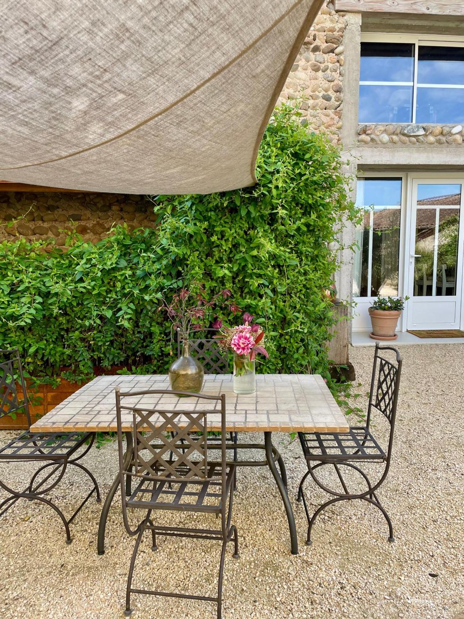 La Suite Dromoise 1809 Saint-Paul-les-Romans Bagian luar foto